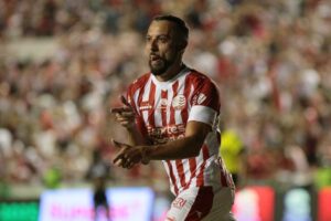 Paulo Sérgio brilha no segundo tempo e Náutico derrota Maguary nos Aflitos